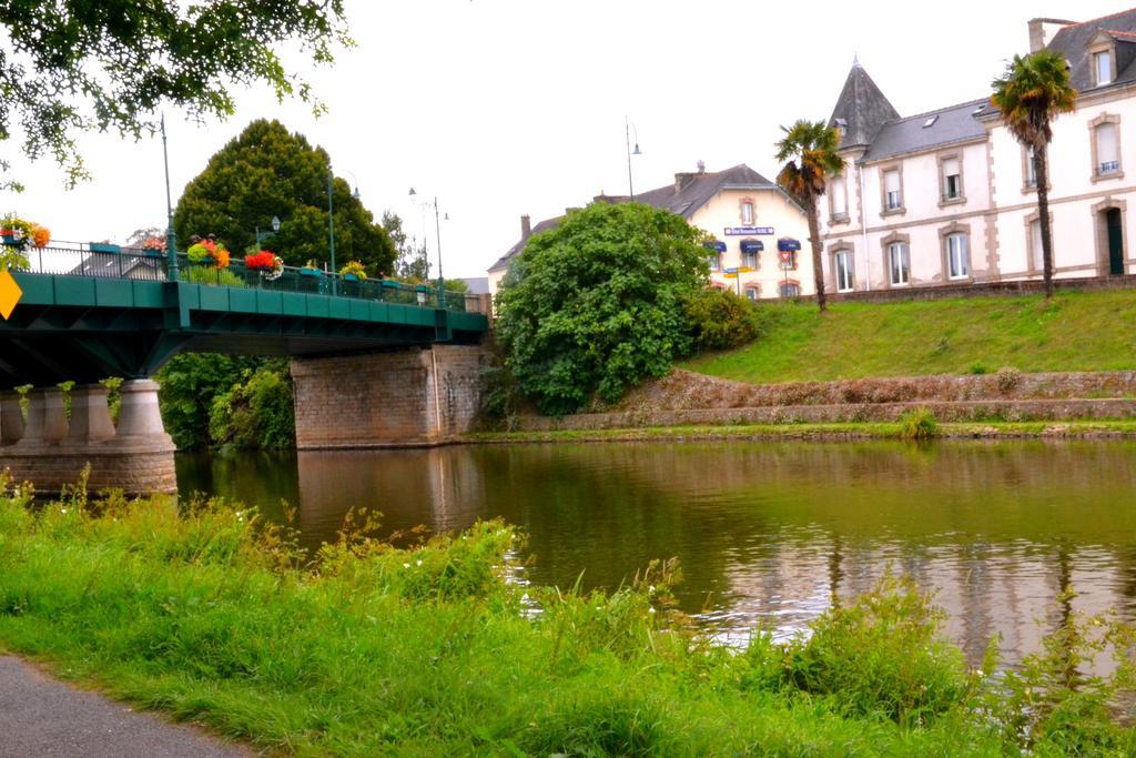 Brit Hotel Essentiel Pontivy Robic Exteriér fotografie